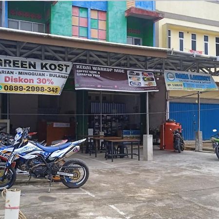 Greenkost Hostel Sintang Luaran gambar