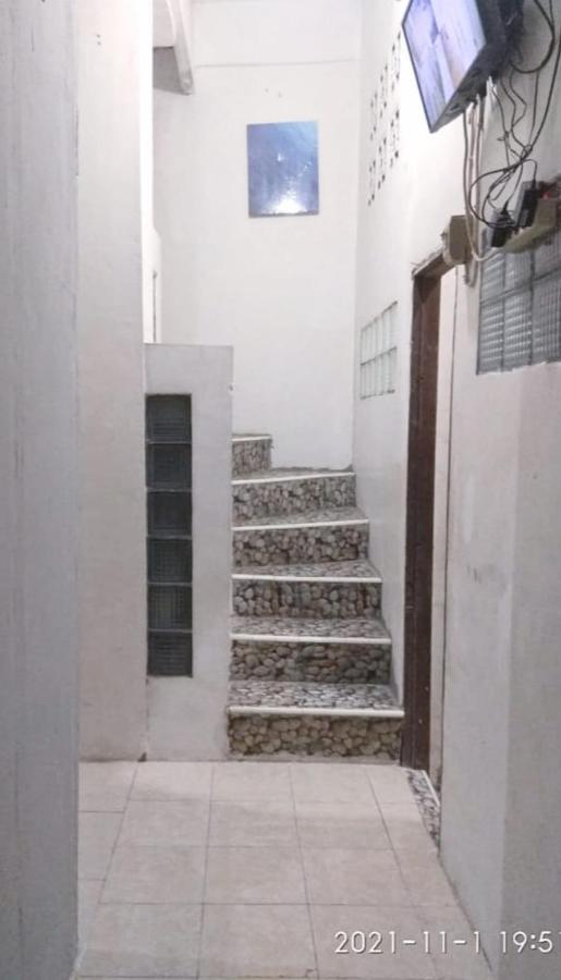 Greenkost Hostel Sintang Luaran gambar