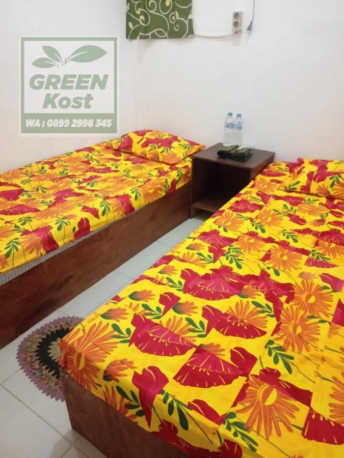 Greenkost Hostel Sintang Luaran gambar